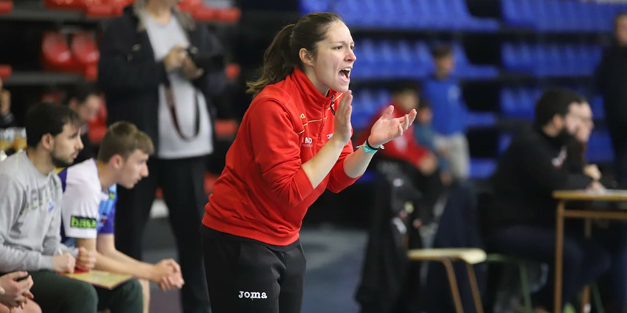 carolina-este-vez-reportaje-handball100x100